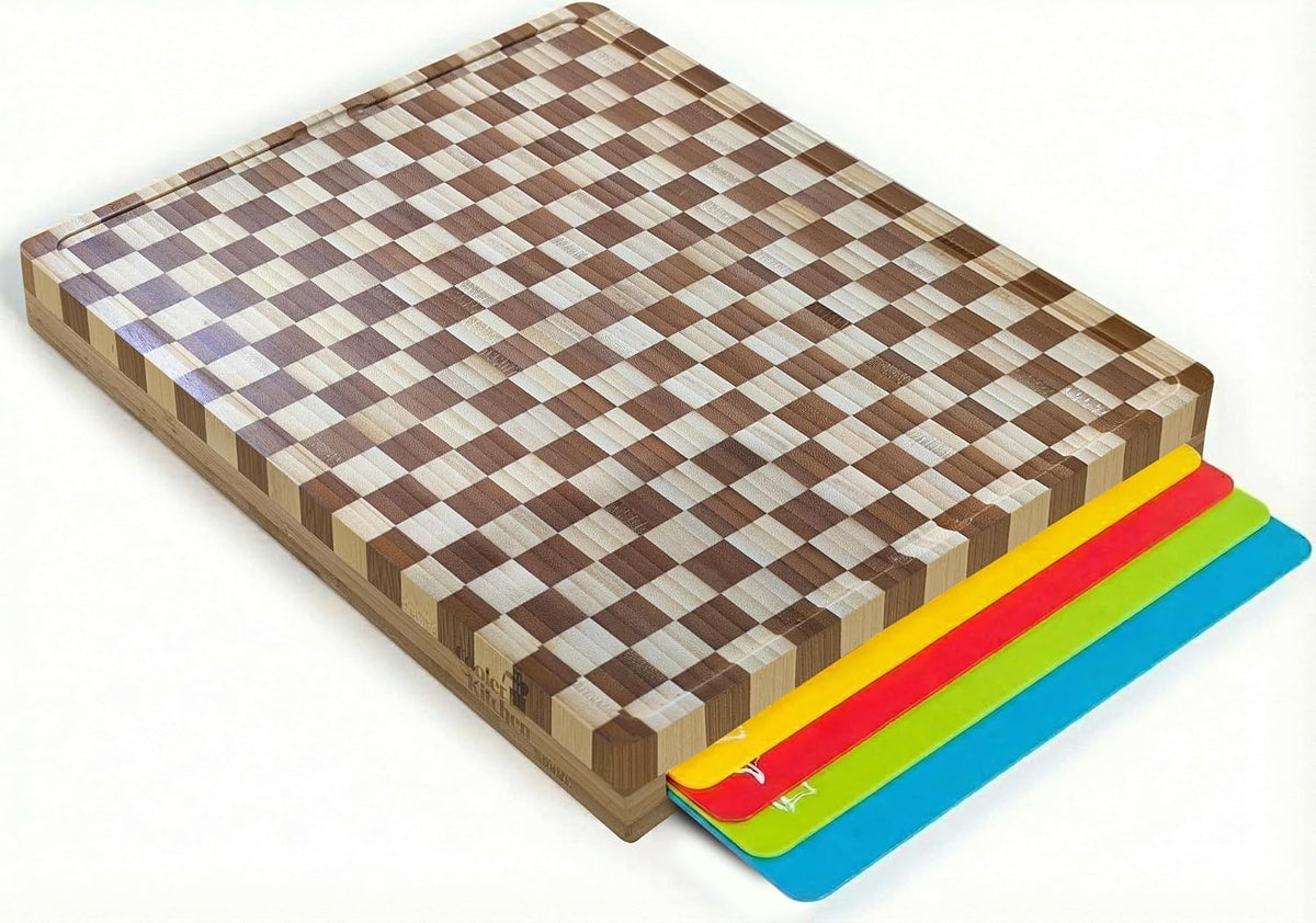Bamboo cutting board with mats, top-down view